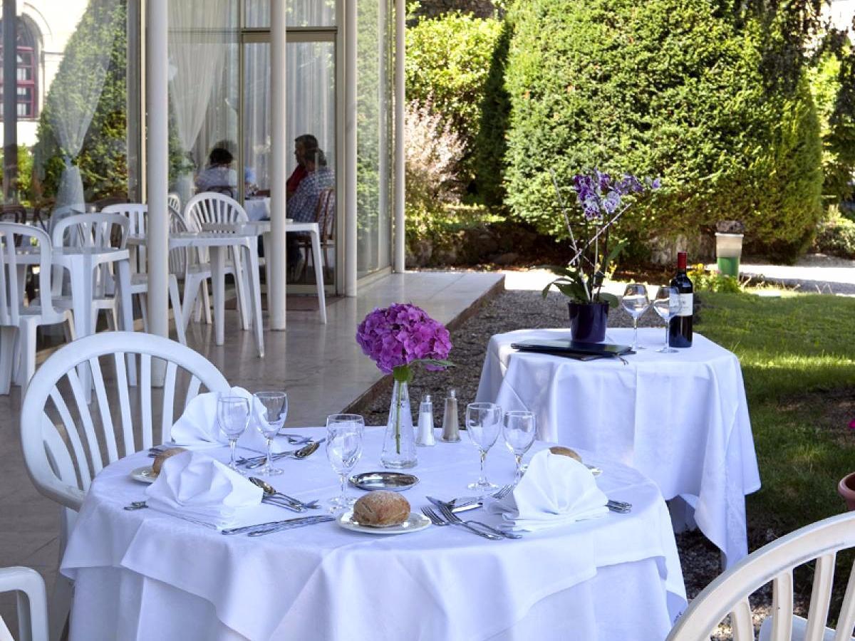 Logis Hotel Royal Saint-Mart Royat Buitenkant foto