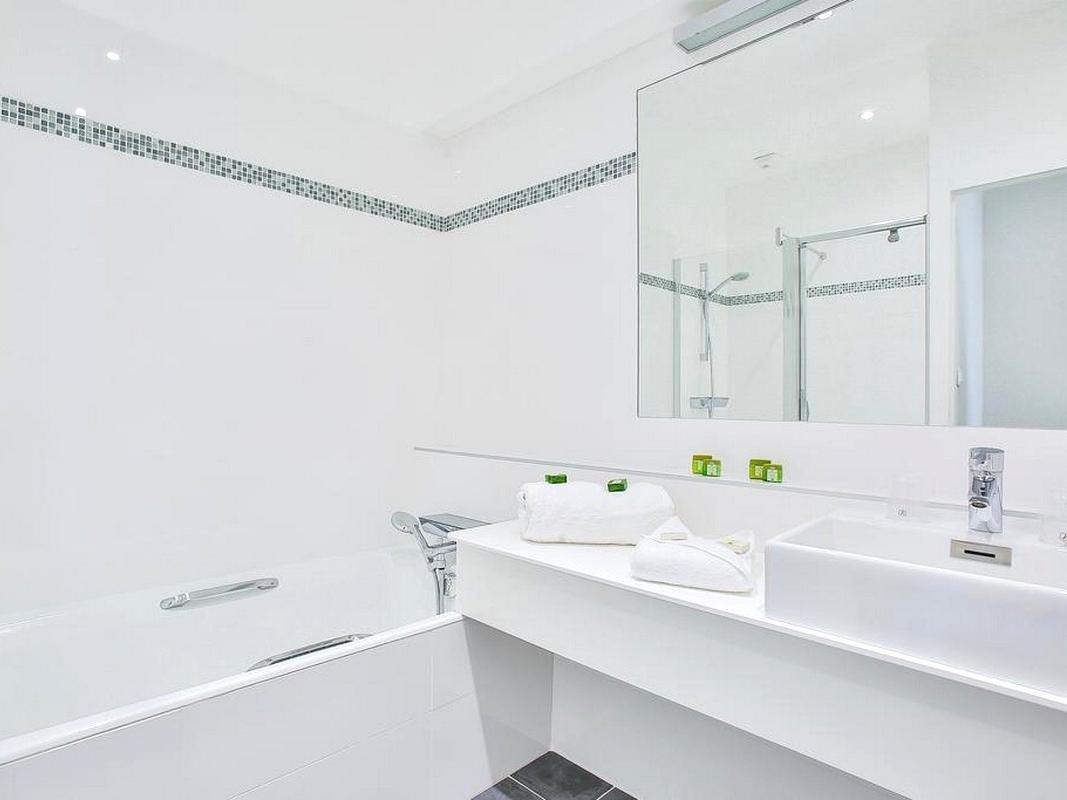 Logis Hotel Royal Saint-Mart Royat Buitenkant foto