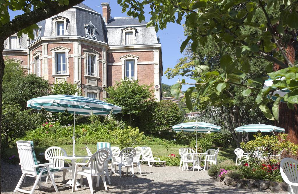 Logis Hotel Royal Saint-Mart Royat Buitenkant foto