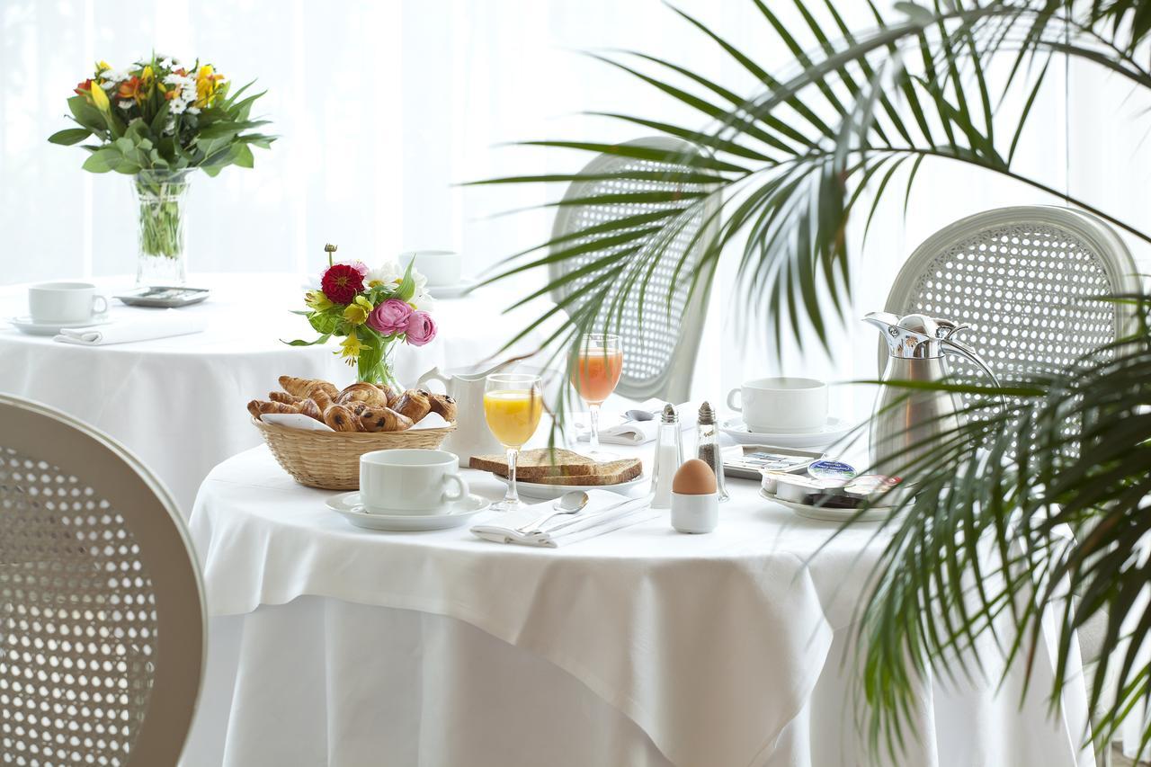 Logis Hotel Royal Saint-Mart Royat Buitenkant foto