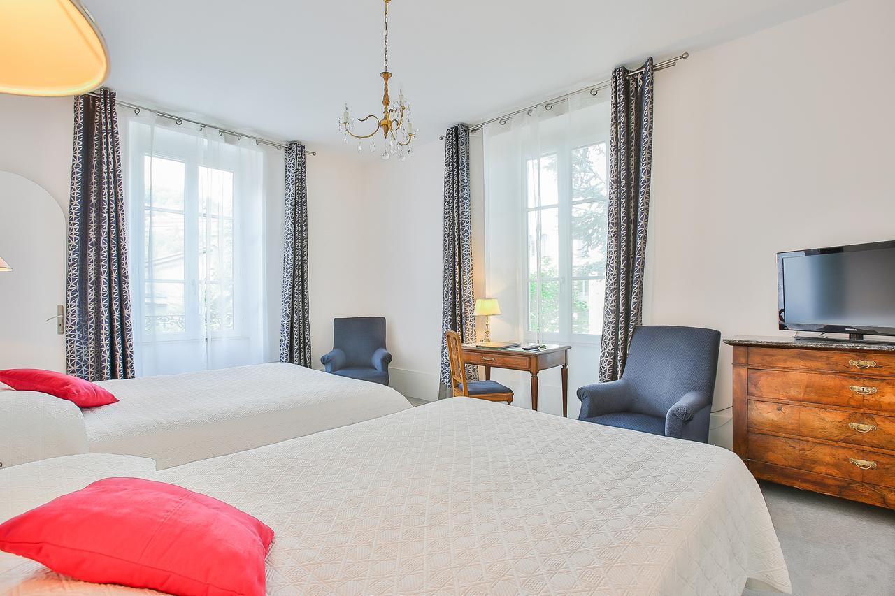 Logis Hotel Royal Saint-Mart Royat Buitenkant foto